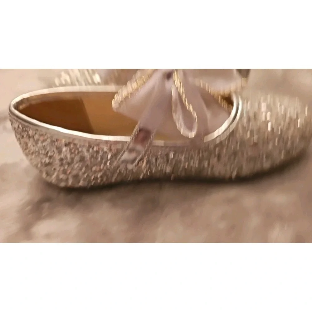 Felix & Flora Size 11 Little Girl Silver Glitter Sparkling Bow Ballet Shoe